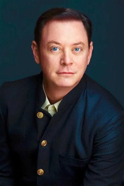 Andrew Solomon - Actor Profile Photo