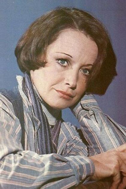 Elizabeth Gasper - Actor Profile Photo