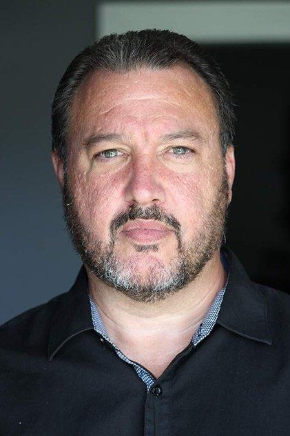 Randal Gonzalez - Actor Profile Photo