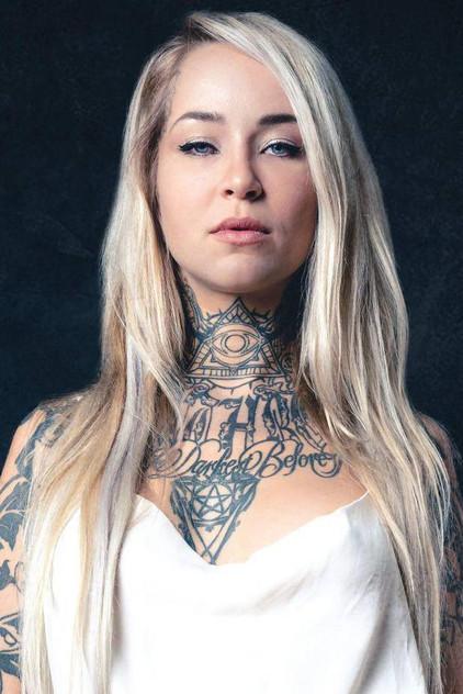 Sara Fabel - Actor Profile Photo