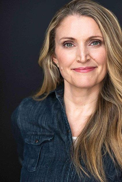 Glory Simon - Actor Profile Photo
