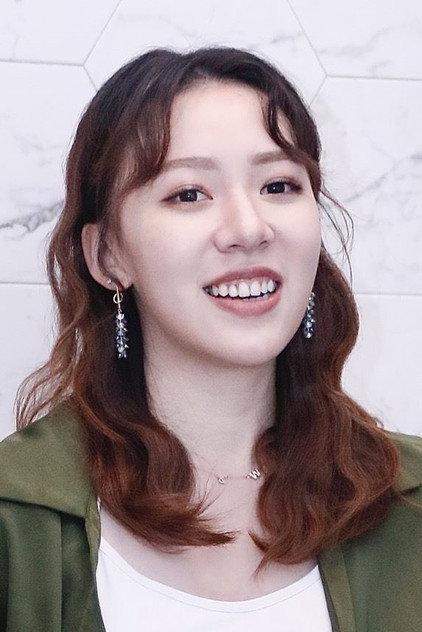 Angel Wang - Actor Profile Photo