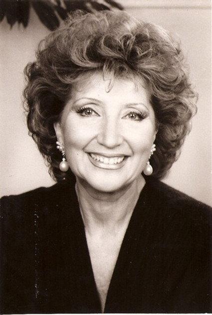 Isabel Garcisanz - Actor Profile Photo