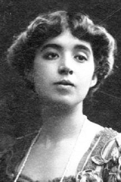 Beatrice Prentice - Actor Profile Photo