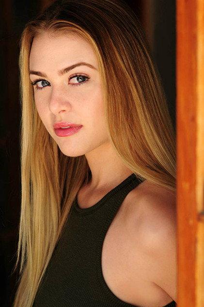 Hayley Erin - Actor Profile Photo