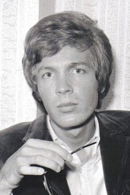 Scott Walker - Actor Profile Photo