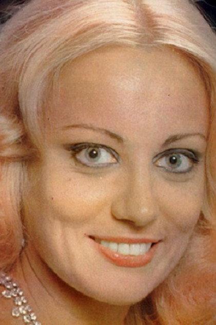 Mary Kyvelou - Actor Profile Photo