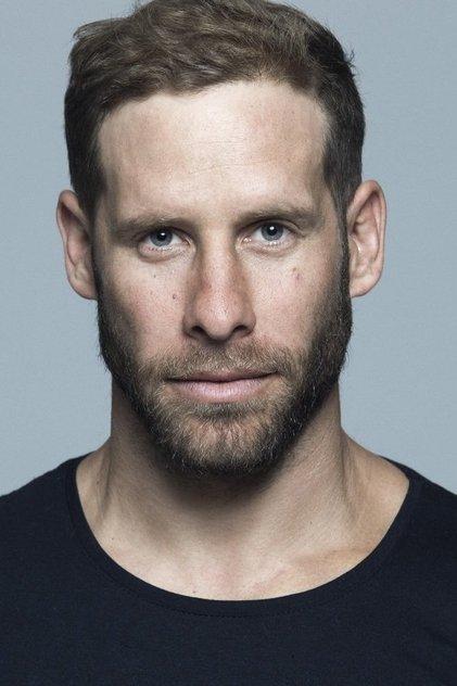 Nic Rasenti - Actor Profile Photo