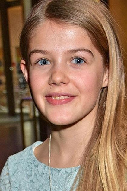 Julia Jeker - Actor Profile Photo