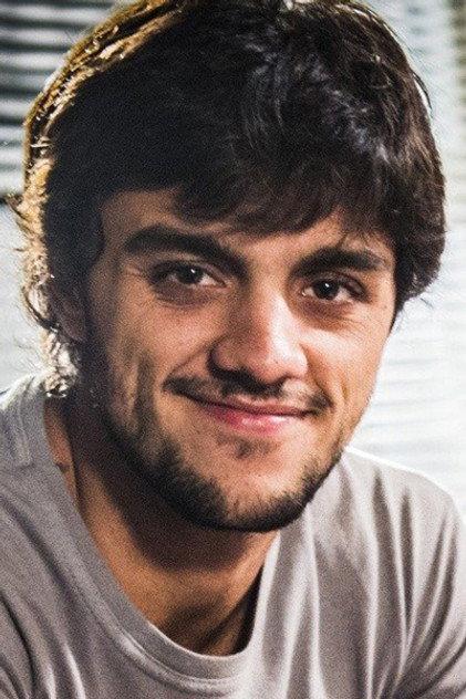 Felipe Simas - Actor Profile Photo