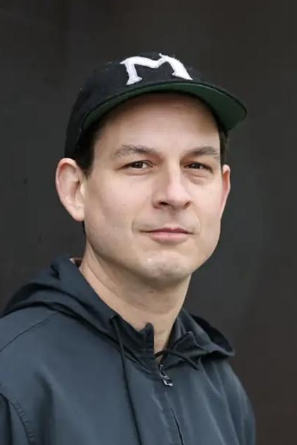 Simon Coutu - Actor Profile Photo