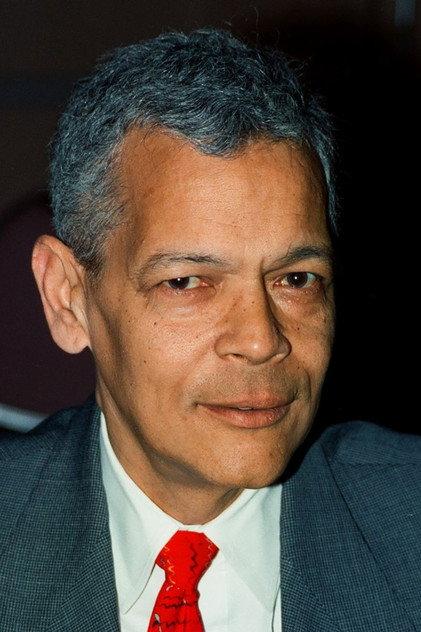 Julian Bond - Actor Profile Photo