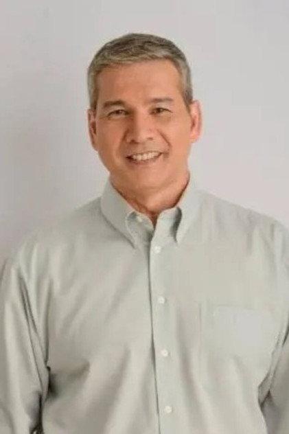 Dennis Roldan - Actor Profile Photo