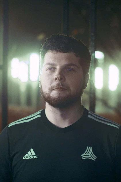 Andrew Fry - Actor Profile Photo