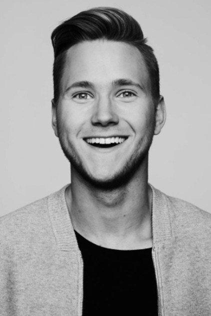 Viktor Frisk - Actor Profile Photo