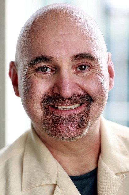 Scott Oakley - Actor Profile Photo