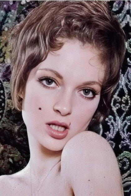 Margot Devletian - Actor Profile Photo