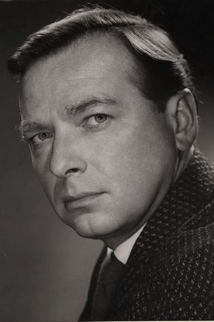 George Pravda - Actor Profile Photo