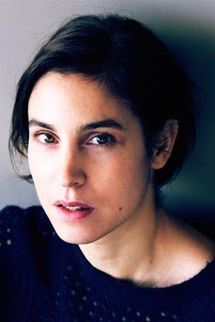 Anne Azoulay - Actor Profile Photo