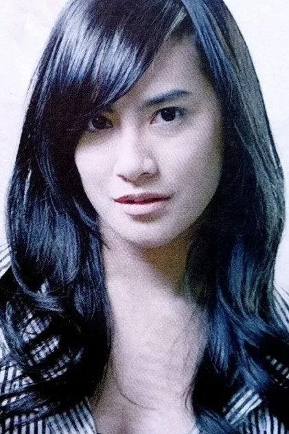 Farah Debby - Actor Profile Photo