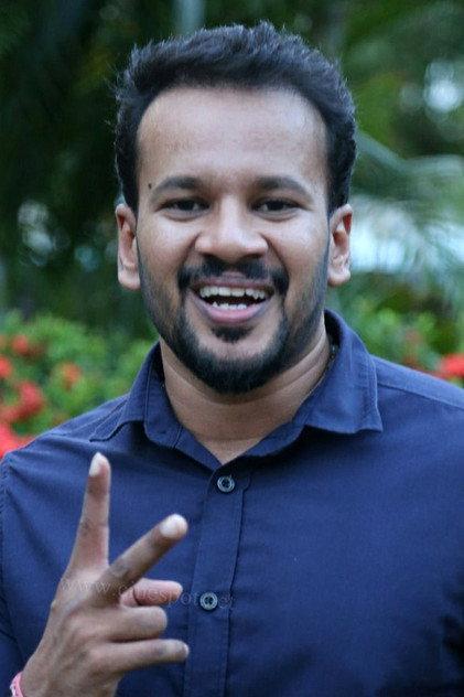 Denes Kumar - Actor Profile Photo
