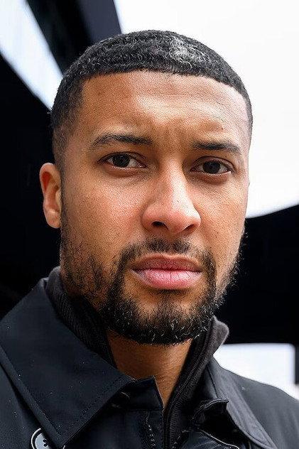 Gianni Zuiverloon - Actor Profile Photo