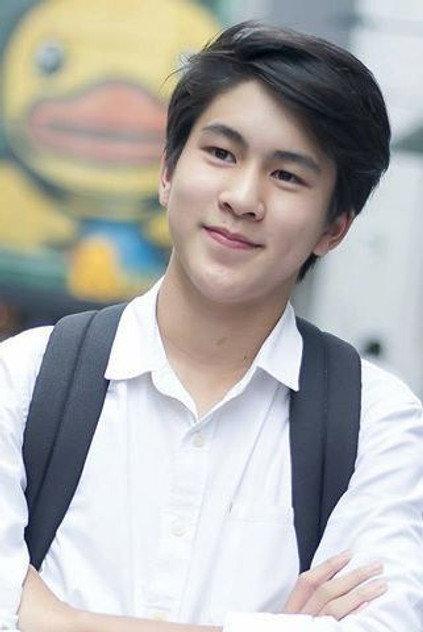 Ratanaumnuayshai Boonyakorn - Actor Profile Photo