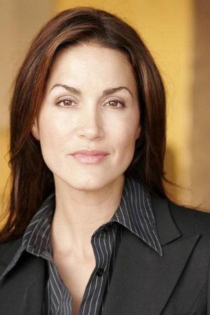Rebecca Rocheford Davies - Actor Profile Photo