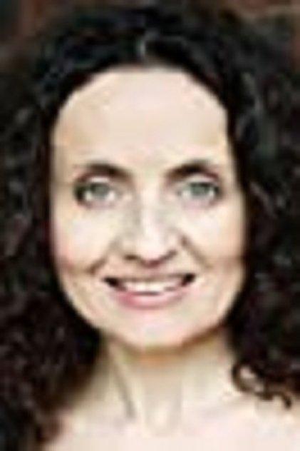Lara Parmiani - Actor Profile Photo