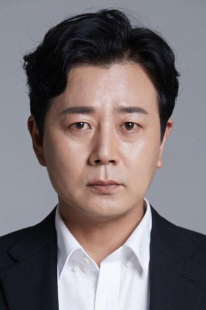 Yoon Sung-won - Actor Profile Photo