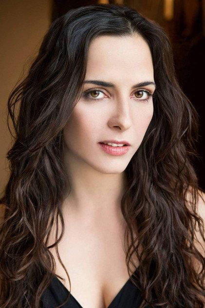 Marisa Román - Actor Profile Photo