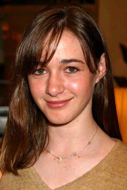 Sarah Dampf - Actor Profile Photo