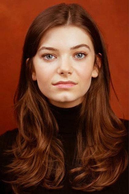 Leisa Gwenllian - Actor Profile Photo