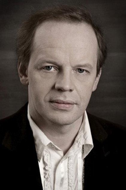 Hendrik Toompere - Actor Profile Photo