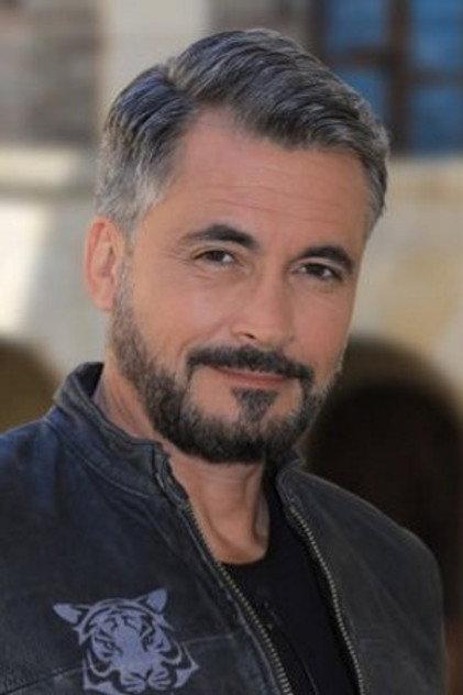 Olivier Minne - Actor Profile Photo