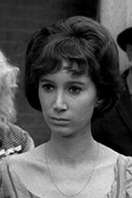 Josie Lloyd - Actor Profile Photo