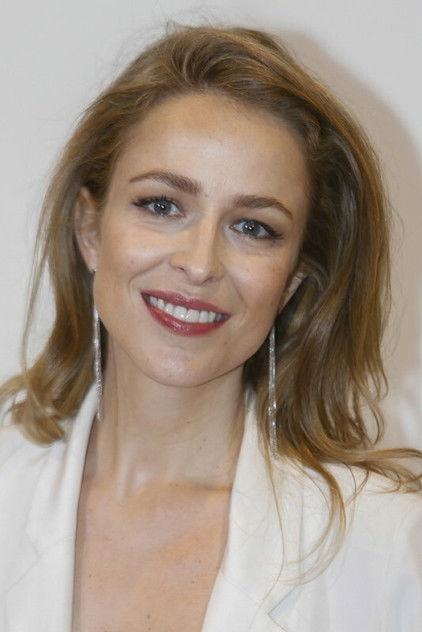 Silvia Abascal - Actor Profile Photo