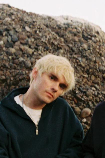 Awsten Knight - Actor Profile Photo