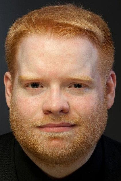 Linus Buck - Actor Profile Photo