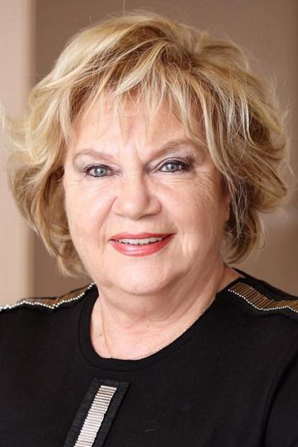 Nevra Serezli - Actor Profile Photo