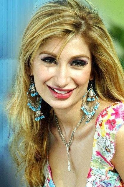 Negar Khan - Actor Profile Photo
