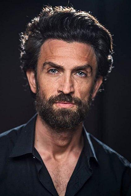 Andrea Scarduzio - Actor Profile Photo