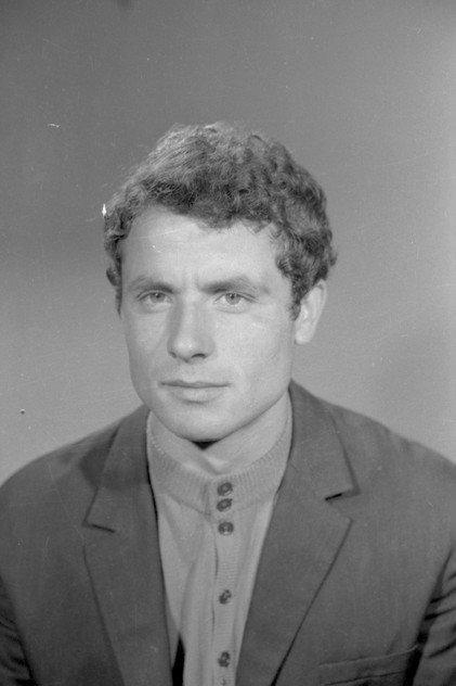 Pëllumb Dërvishi - Actor Profile Photo