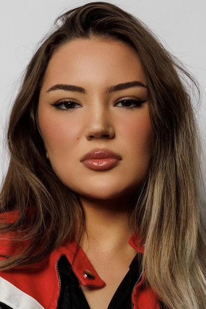 Vanessa Bezrodnaya - Actor Profile Photo