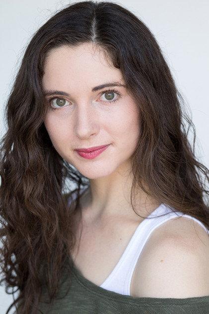 Andrea Geones - Actor Profile Photo