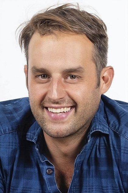 Simon Romang - Actor Profile Photo