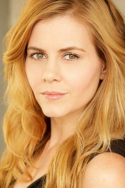 Christie Lynn Smith - Actor Profile Photo