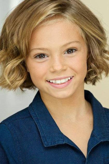 Carla Oudin - Actor Profile Photo