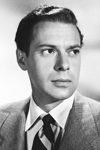 Ross Elliott - Actor Profile Photo