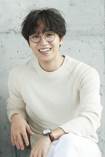 Lee Seok-hoon - Actor Profile Photo